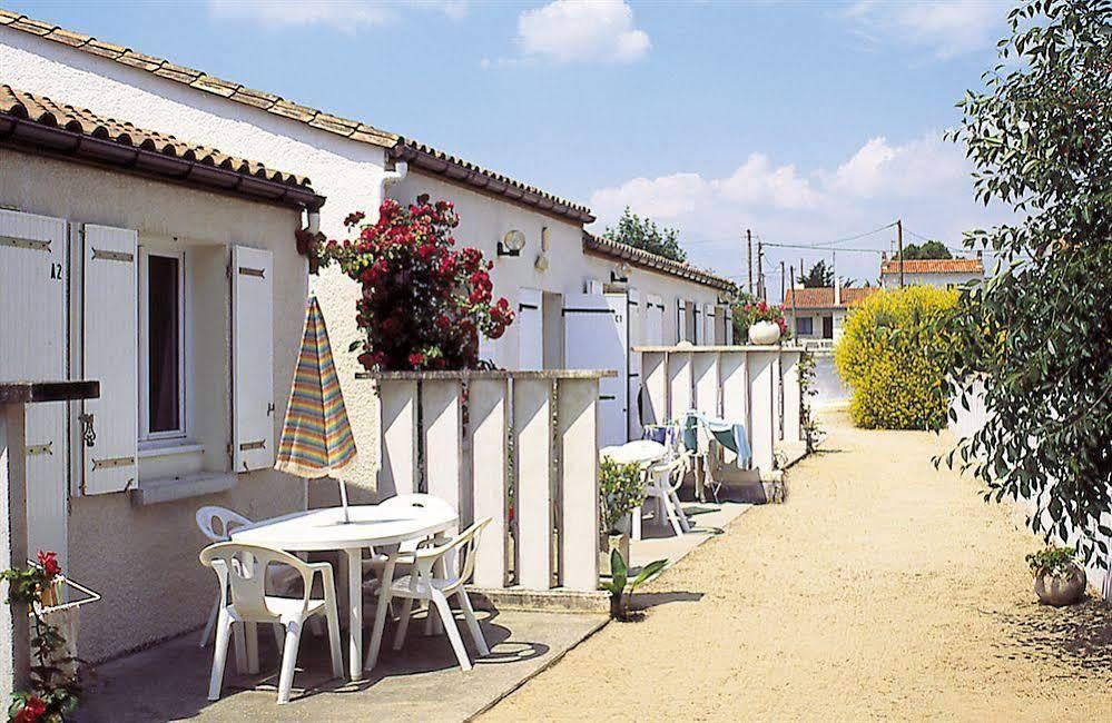 Lagrange Vacances Les Maisons De Saint Georges Aparthotel Exterior photo